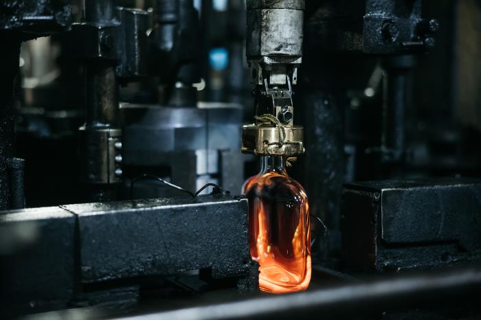 Hrastnik1860 achieves significant technological breakthrough with hydrogen use in commercial glass production